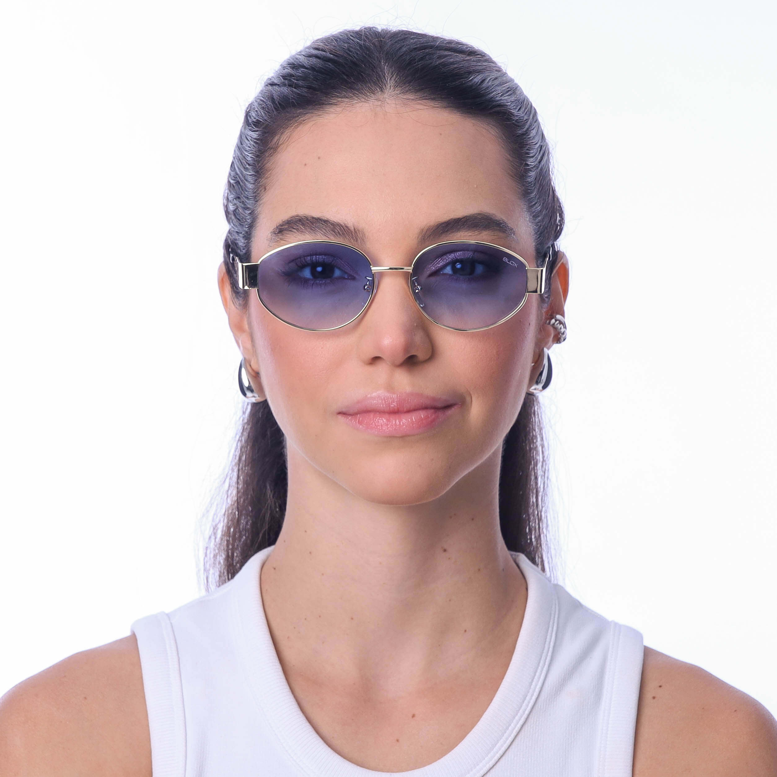 Óculos de Sol TIJUCA BLOX
Blox
Loja Blox
Use Blox
Bloxers
Óculos de sol
Óculos de herdeiro
Óculos
Óculos lente azul
Óculos lente amarela
Óculos lente verde
Óculos lente vermelha
Óculos lente clara
Óculos lente colorida
Óculos lente escura
Óculos lente clarinha
Óculos de grau
Armação
Armação de grau
Óculos escuros
Acessórios old money
Acessórios estilosos
Óculos de sol comprar
Óculos de sol online
Loja Blox reclame aqui
Use blox reclame aqui
Blox reclame aqui