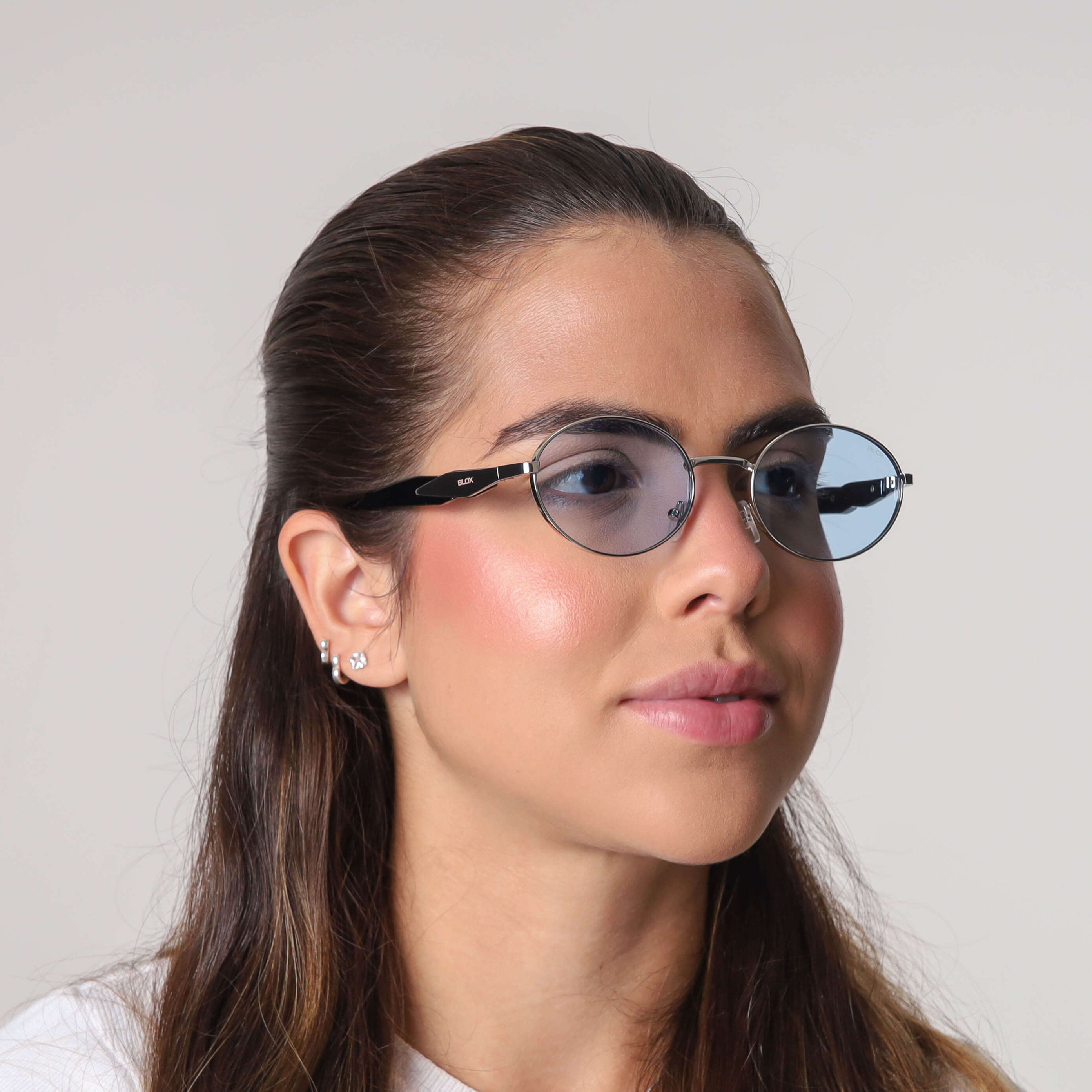 Óculos de Sol LEBLON BLOX
Blox
Loja Blox
Use Blox
Bloxers
Óculos de sol
Óculos de herdeiro
Óculos
Óculos lente azul
Óculos lente amarela
Óculos lente verde
Óculos lente vermelha
Óculos lente clara
Óculos lente colorida
Óculos lente escura
Óculos lente clarinha
Óculos de grau
Armação
Armação de grau
Óculos escuros
Acessórios old money
Acessórios estilosos
Óculos de sol comprar
Óculos de sol online
Loja Blox reclame aqui
Use blox reclame aqui
Blox reclame aqui