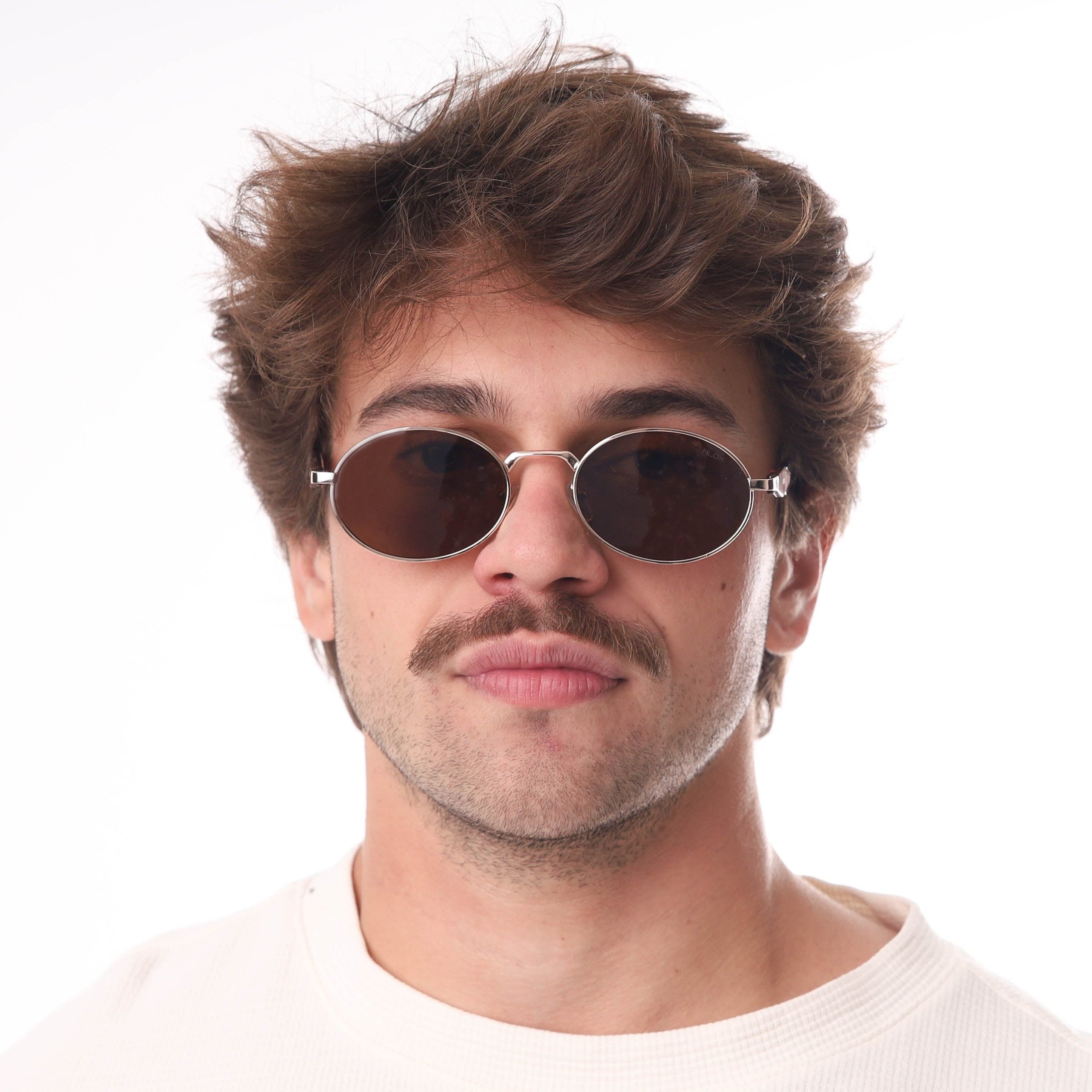 Óculos de Sol LEBLON BLOX
Blox
Loja Blox
Use Blox
Bloxers
Óculos de sol
Óculos de herdeiro
Óculos
Óculos lente azul
Óculos lente amarela
Óculos lente verde
Óculos lente vermelha
Óculos lente clara
Óculos lente colorida
Óculos lente escura
Óculos lente clarinha
Óculos de grau
Armação
Armação de grau
Óculos escuros
Acessórios old money
Acessórios estilosos
Óculos de sol comprar
Óculos de sol online
Loja Blox reclame aqui
Use blox reclame aqui
Blox reclame aqui