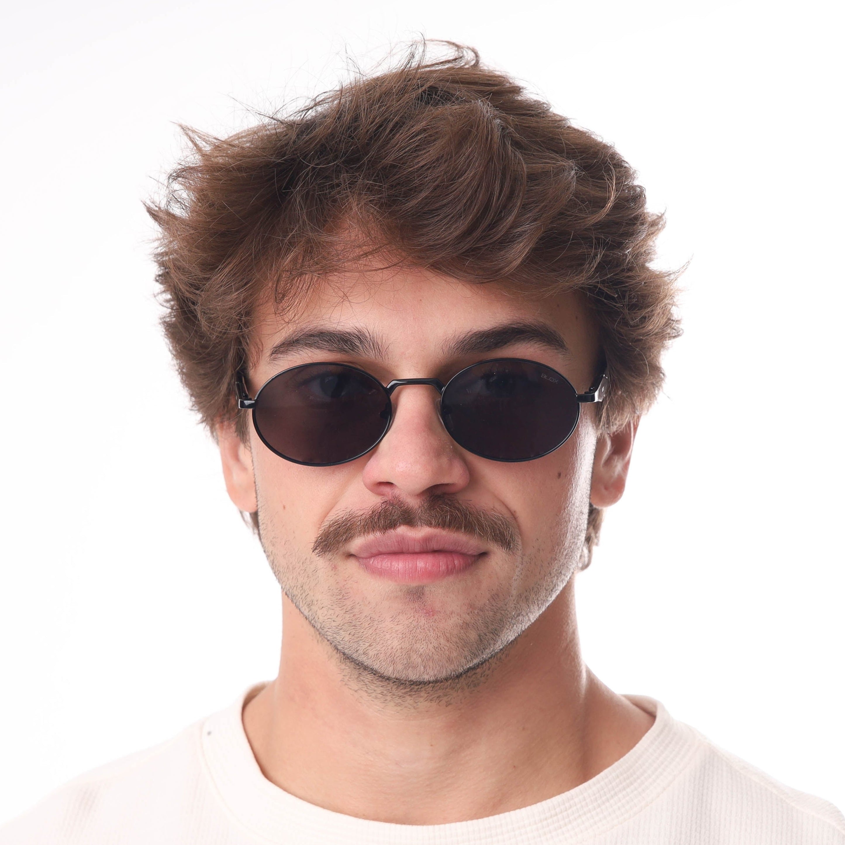 Óculos de Sol LEBLON BLOX
Blox
Loja Blox
Use Blox
Bloxers
Óculos de sol
Óculos de herdeiro
Óculos
Óculos lente azul
Óculos lente amarela
Óculos lente verde
Óculos lente vermelha
Óculos lente clara
Óculos lente colorida
Óculos lente escura
Óculos lente clarinha
Óculos de grau
Armação
Armação de grau
Óculos escuros
Acessórios old money
Acessórios estilosos
Óculos de sol comprar
Óculos de sol online
Loja Blox reclame aqui
Use blox reclame aqui
Blox reclame aqui