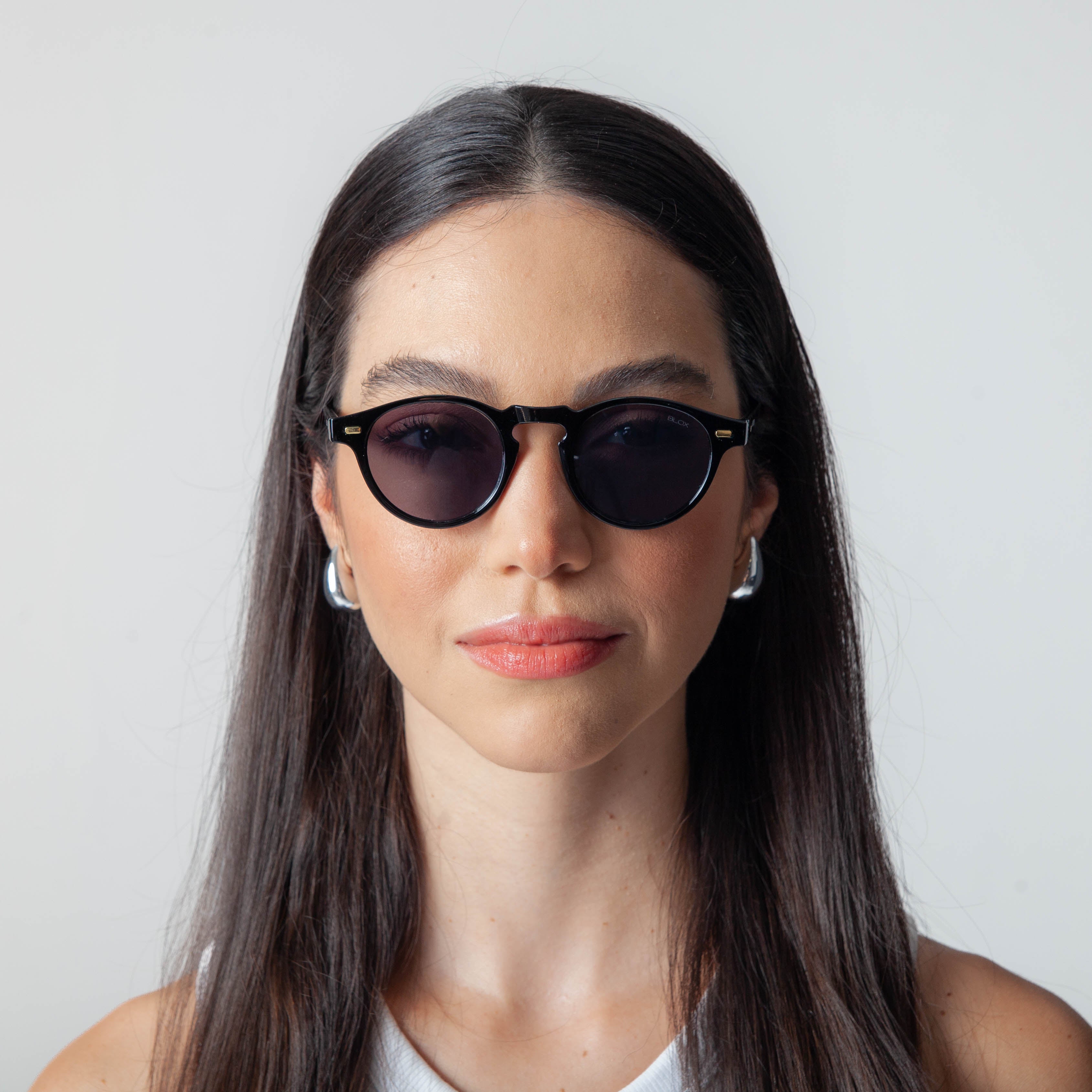 Óculos de Sol ARTIST BLOX Blox Loja Blox Use Blox Bloxers Óculos de sol Óculos de herdeiro Óculos Óculos lente azul Óculos lente amarela Óculos lente verde Óculos lente vermelha Óculos lente clara Óculos lente colorida Óculos lente escura Óculos lente clarinha Óculos de grau Armação Armação de grau Óculos escuros Acessórios old money Acessórios estilosos Óculos de sol comprar Óculos de sol online Loja Blox reclame aqui Use blox reclame aqui Blox reclame aqui