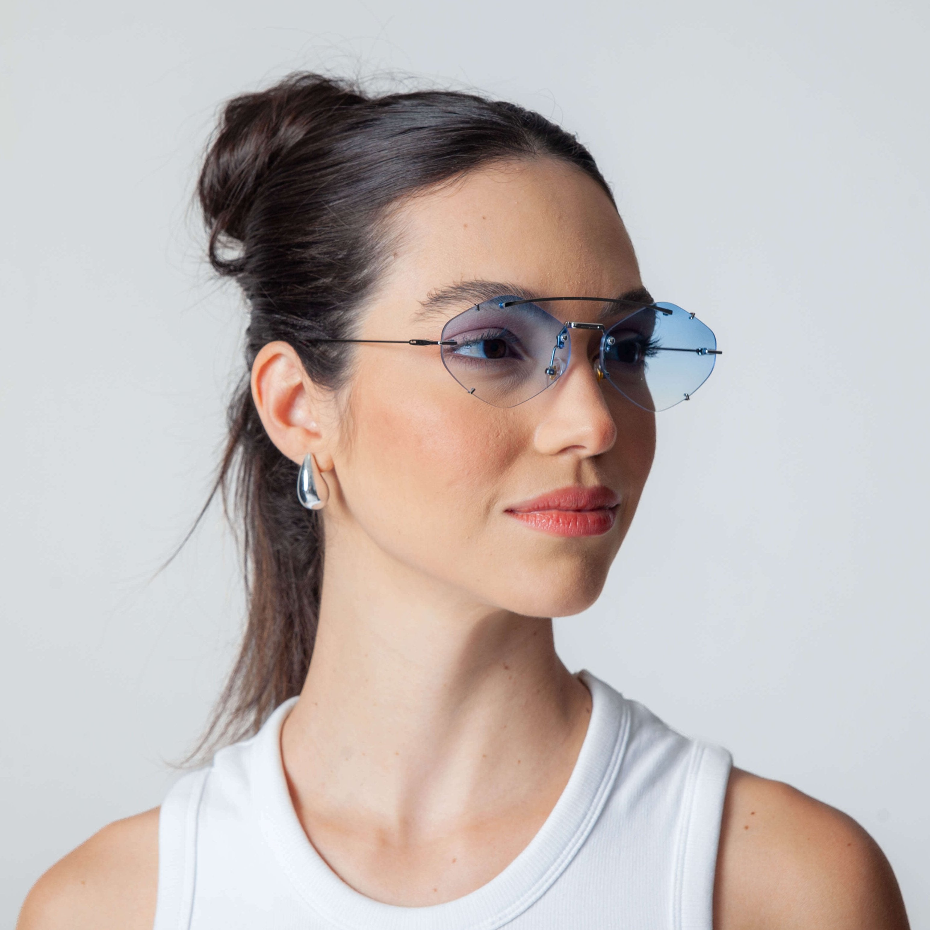 Óculos de Sol BALI BLOX Blox Loja Blox Use Blox Bloxers Óculos de sol Óculos de herdeiro Óculos Óculos lente azul Óculos lente amarela Óculos lente verde Óculos lente vermelha Óculos lente clara Óculos lente colorida Óculos lente escura Óculos lente clarinha Óculos de grau Armação Armação de grau Óculos escuros Acessórios old money Acessórios estilosos Óculos de sol comprar Óculos de sol online Loja Blox reclame aqui Use blox reclame aqui Blox reclame aqui